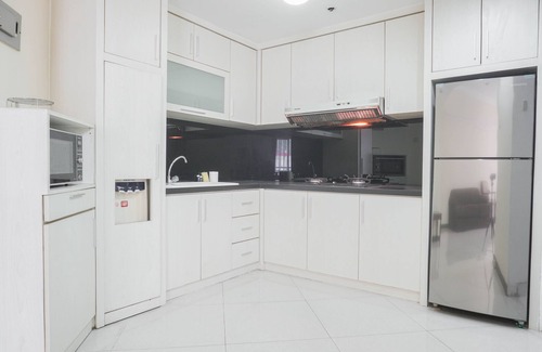 Semanggi Apartment | Elegant 2BR Sudirman Tower Condo with Pool & Breakfast
