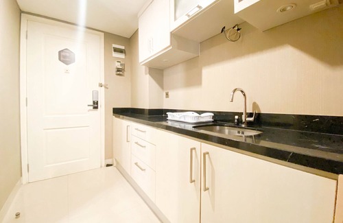 Semarang Apartment | Cozy Minimalist Studio at Marquis De Lafayette Apartment