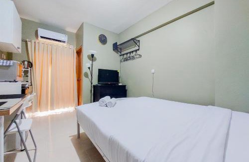 South Tangerang Apartment | Comfy and Modern Studio (No Kitchen) at Loftvilles City Apartment By Travelio