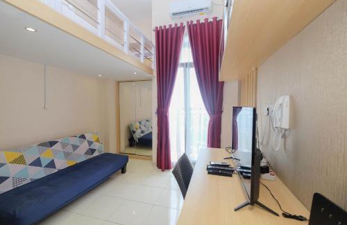 Depok Apartment | Cozy Studio Retreat at Dave Apartment By Travelio