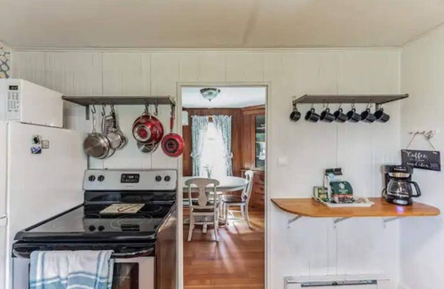 Mattapoisett Center House | Cozy Beach House in Mattapoisett with Ocean View Amenities