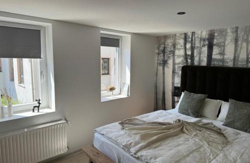 Buttelstedt Apartment | Cozy Cabin Getaway - Perfect for Families and Pets