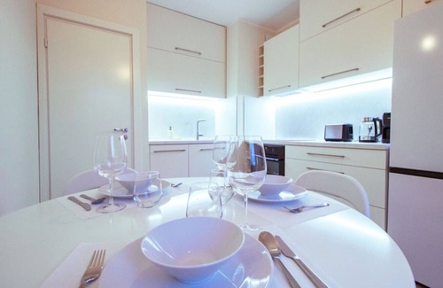 Alppiharju Apartment | Comfy City Spot | Close to Tripla Mall & Dining