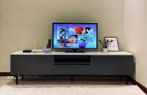 Imbi Apartment | Cozy Concept Apartment Steps from LRT and Major Attractions