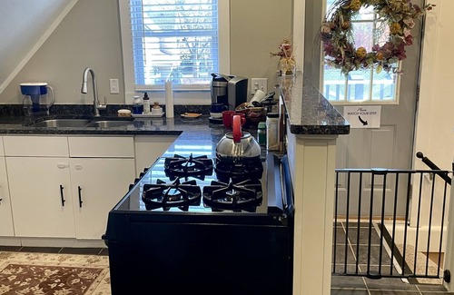 River Forest House | Unforgettable 2BR Retreat with Pool and Family Amenities