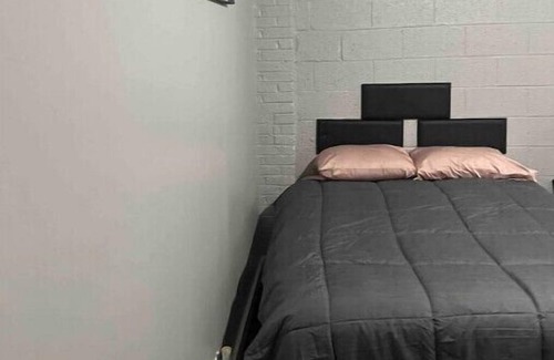Rocky Mount Apartment | Cozy Retreat with Family-Friendly Amenities and Breakfast