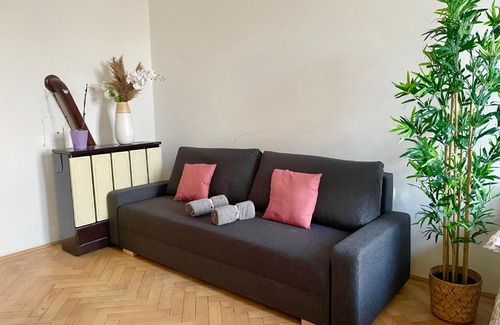 Dobling Apartment | Cozy Flat Steps from Metro Station - Family Friendly Stay