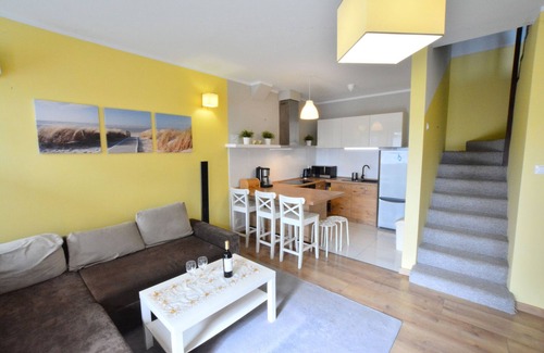 Plesna House | Cozy Holiday Home with Ocean View in Plesna