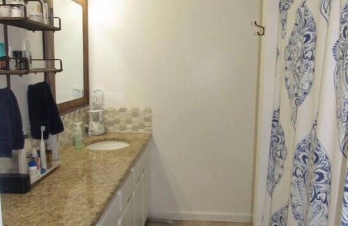 Tri-Cities House | Comfy home in quiet South Kennewick neighborhood!