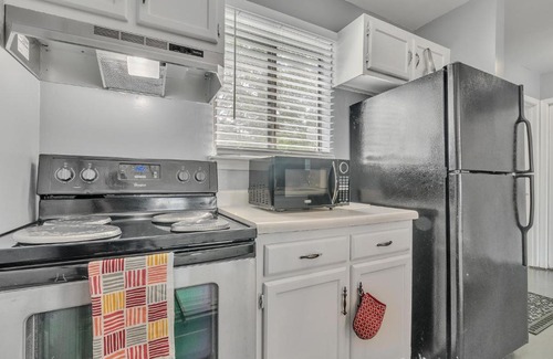 Northeast Raleigh House | Cozy Retreat in the Heart of Raleigh with Family-Friendly Perks