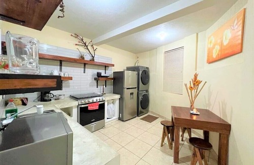 Chimaltenango Apartment | Cozy Retreat with Kitchen, Hot Tub & Netflix Access