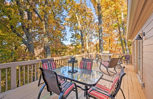 Tate House | Cozy Jasper Getaway with Pool and Oceanfront Views!