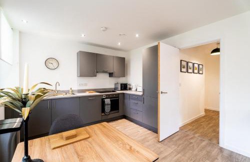 Taunton Apartment | Cozy One Bedroom Retreat with Free Parking & Kid-Friendly