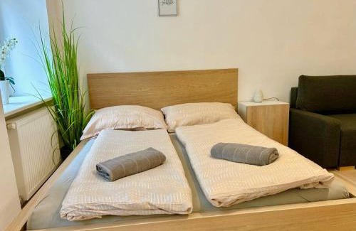 Donaustadt Apartment | Cozy Apartment with Free Wi-Fi & Pet-Friendly Amenities