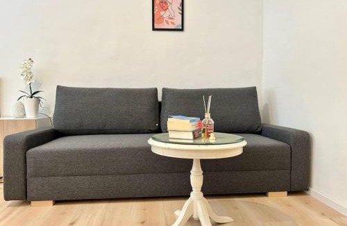 Donaustadt Apartment | Cozy Apartment with Free Wi-Fi & Pet-Friendly Amenities