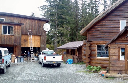 Yakutat Apartment | Tranquil Retreat with Ocean Views Perfect for Vacationers