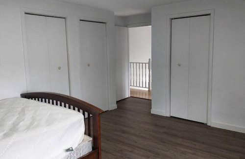 Goodwood Apartment | Cozy Studio & Rooms in Family-Friendly 3Bed Home