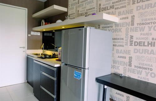 Tangerang Apartment | Cozy Studio at Skylounge Tamansari with Pool Access