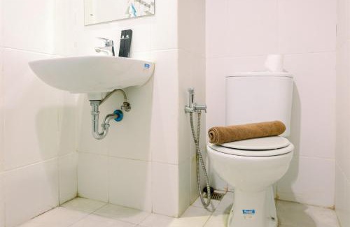 Tangerang Apartment | Cozy Studio at Skylounge Tamansari with Pool Access