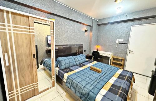 Pluit Apartment | Cozy Studio with Smart TV & Pool Near Baywalk Mall
