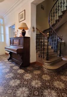 Saint-Paul-de-Fenouillet Bed & Breakfast | Comfortable Stay at Comme à la Maison with Pet-Friendly Amenities