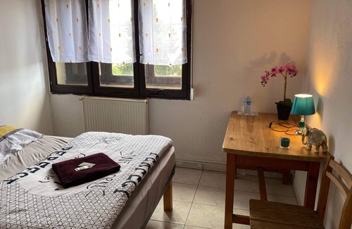Ales Bed & Breakfast | Relax at Comme à La Maison with Pool & Family Amenities
