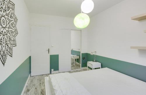 Saint-Sebastien-sur-Loire Apartment | Cozy Getaway: 3 Bedrooms & Sofa Bed for Family Bliss