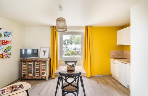 Saint-Benoit-des-Ondes Apartment | Ocean View Retreat - Family Friendly & Highly Rated Stay