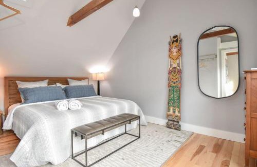 Provincetown House | Inviting Commercial St Retreat with Private Patio & Pet Welcome