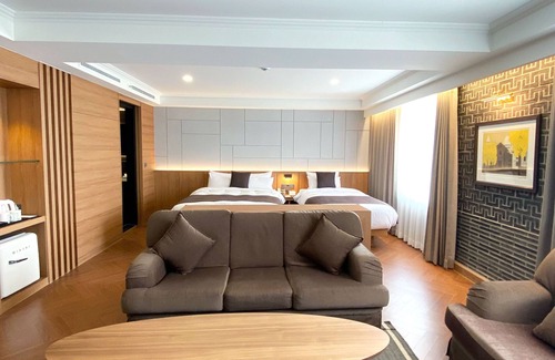 Gyeongju Hotel | Comfortable Stay at Commodore Hotel Gyeongju with Spa & Pool