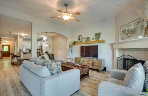 Walden on Lake Conroe House | Pet-Friendly Montgomery Retreat with Pool Access for All