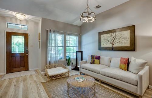 Walden on Lake Conroe House | Pet-Friendly Montgomery Retreat with Pool Access for All