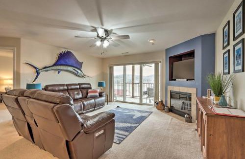 Camdenton Apartment | Family-Friendly Condo on Lake of The Ozarks with Pool & Dock