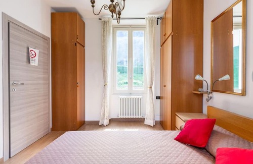 Como Apartment | Convenient Como 100MQ: Pet Friendly & Near City Center