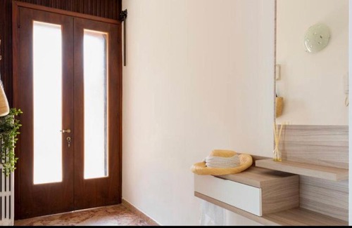 Albate Apartment | Inviting Como Diamond Apartment: 4-Star Comfort Awaits