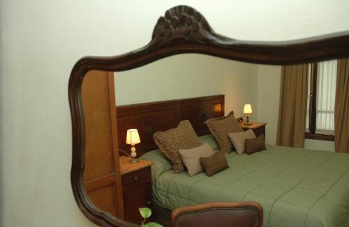 Victoria Hotel | Discover Como era Antes: Family-Friendly Getaway Awaits
