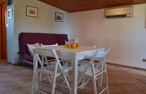 Oliveto Lario Apartment | Como Lakeside Cottage: Pet-Friendly Retreat with Lake Access