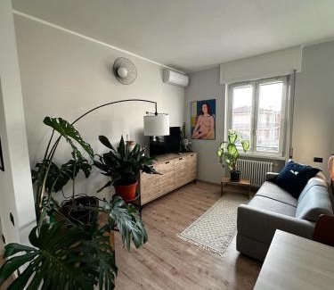 Lipomo Apartment | Como's Hill Apartments Giungla