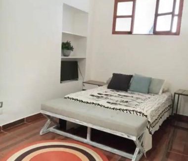 Downtown Queretaro House | Comfortable Room with Private Bathroom in Morelos