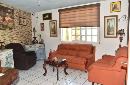 Morelia House | Comfort at Your Fingertips: Pet-Friendly and Family Fun!