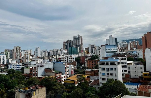 Bucaramanga Apartment | Comodidad total, apartamento 2 hab, 2 baños cerca a la Clínica San Luis