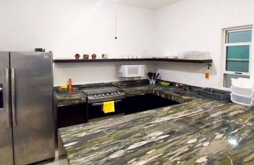 Dzemul House | Complete Comfort at the Beach for Family Getaways