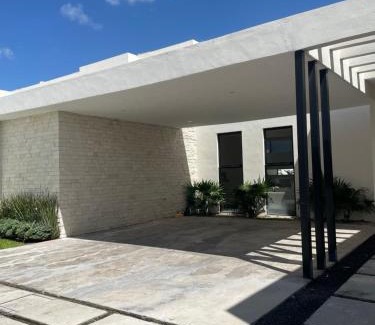Merida Municipality House | Unwind at Casa Arennas: Oceanfront Comfort Awaits
