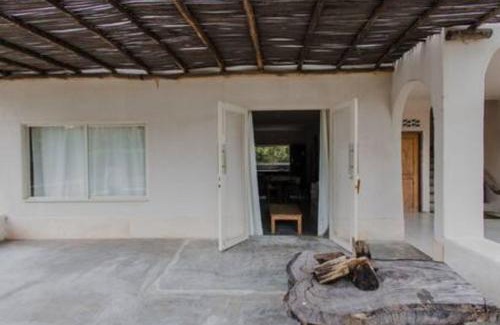 Tolu Apartment | Cozy Apartment with Terrace Overlooking the Sea