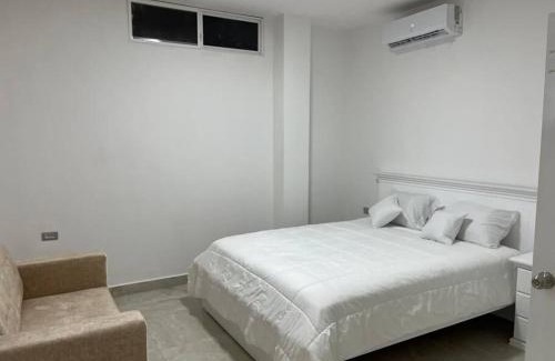 Machala Apartment | Comodo APARTAMENTO EN UNIORO #9