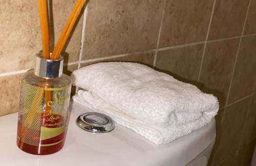 Corrientes Apartment | Cozy Central Apartment with Parking - Rated 10/10 by Guests