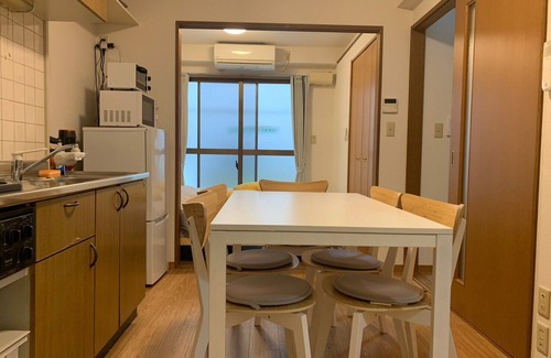 Honmachi Apartment | Comfortable 2DK Apartment with Kitchen in West Shinjuku