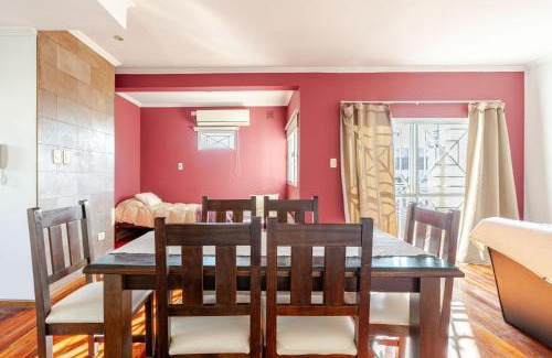 Dorrego Apartment | Family-Friendly Complejo Abaurrea with Kitchen Amenities