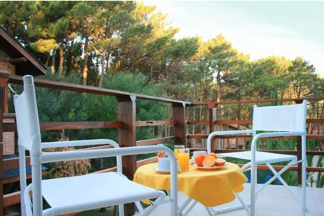 Mar de Las Pampas Hotel | Oceanfront Complejo Aroma's - Rated 8.8 with Pool Access