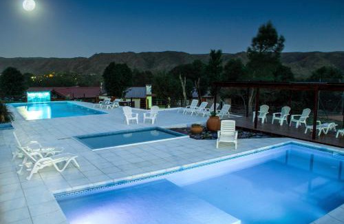 Villa General Belgrano Cabin | Exceptional Complejo el Paine with Ocean Views & Pool